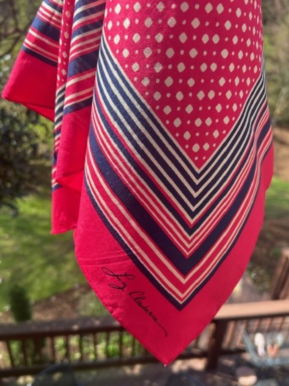 LIZ CLAIBORNE 100% Silk Red/White/Blue Square SCARF - Picture 4 of 9